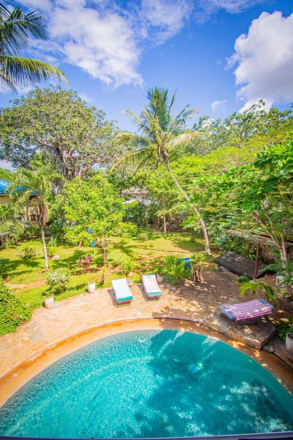 Bed and Breakfast Mami Wata House à Kwale Extérieur photo