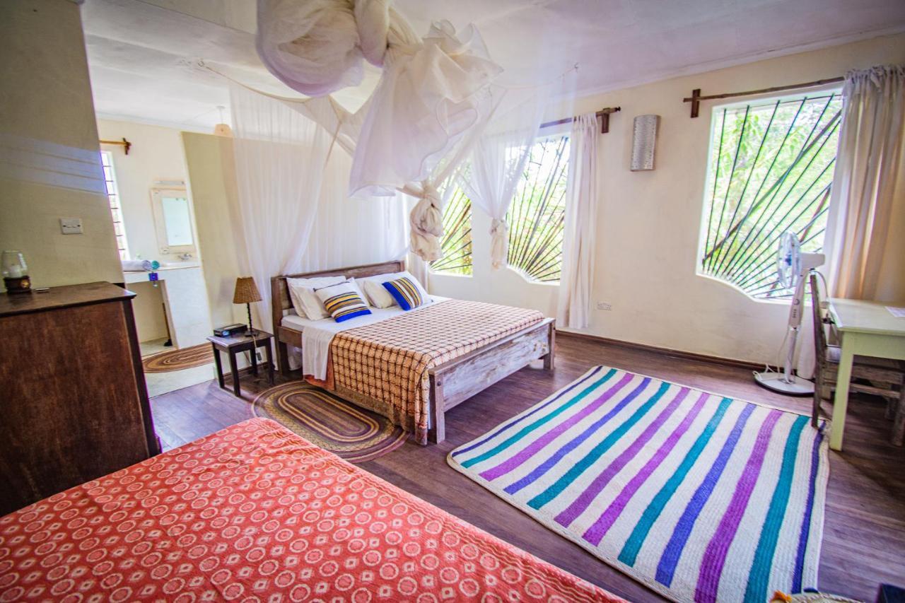 Bed and Breakfast Mami Wata House à Kwale Extérieur photo