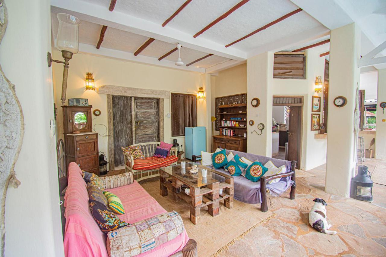 Bed and Breakfast Mami Wata House à Kwale Extérieur photo